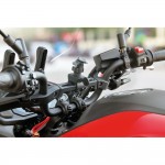 Βάση Στήριξης Κινητού Belt της σειράς Optiline για Τιμόνι Μηχανής ή Ποδηλάτου με διάμετρο από 15 mm έως 40 mm, ρυθμιζόμενο ιμάντα δέσης (λουρί) με πεταλούδα και σύστημα Duolock, συμβατή με Θήκες ή Αντάπτορες Κινητού Optiline Ποδήλατο