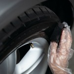 KIT ΑΝΑΝΕΩΣΗΣ ΚΑΙ ΠΡΟΣΤΑΣΙΑΣ ΕΛΑΣΤΙΚΩΝ ΣΕ ΜΑΥΡΟ ΧΡΩΜΑ QUIXX 75ml Χημικά Επισκευής