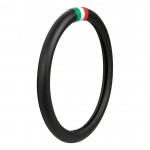 ΚΑΛΥΜΜΑ ΤΙΜΟΝΙΟΥ FLAG IT (ΣΗΜΑΙΑ ΙΤΑΛΙΑΣ) (S) 35/37cm ΔΕΡΜΑΤΙΝΗ ΜΑΥΡΟ ΑΟΣΜΟ ECO-FRIENDLY Διαμετρος 35-37 cm