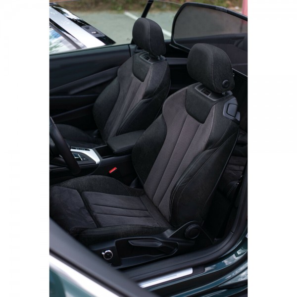 ΥΓΡΑ ΜΑΝΤΗΛΑΚΙΑ ΚΑΘΑΡΙΣΜΟΥ ΛΕΚΕΔΩΝ ΑΠΟ ΥΦΑΣΜΑΤΑ & ΤΑΠΕΤΣΑΡΙΕΣ 24x22 cm LAMPA - 24 TEM. Καθαριστικά Εσωτερικών Χώρων