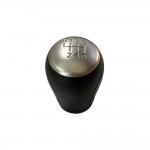 ΠΟΜΟΛΟ ΤΑΧΥΤΗΤΩΝ ΚΟΝΤΟ ΜΕ ΕΝΔΕΙΞΗ 6 ΤΑΧΥΤΗΤΩΝ ΓΙΑ NISSAN QASHQAI 2006-2013 - 1 τεμ.. Πόμολα Ταχυτήτων